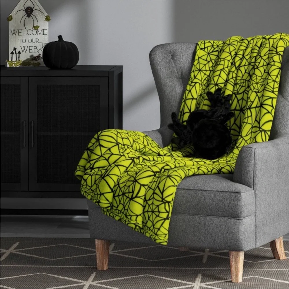 Hyde & EEK! Boutique Spider Web Print Plush Halloween Lightweight Throw Blanket